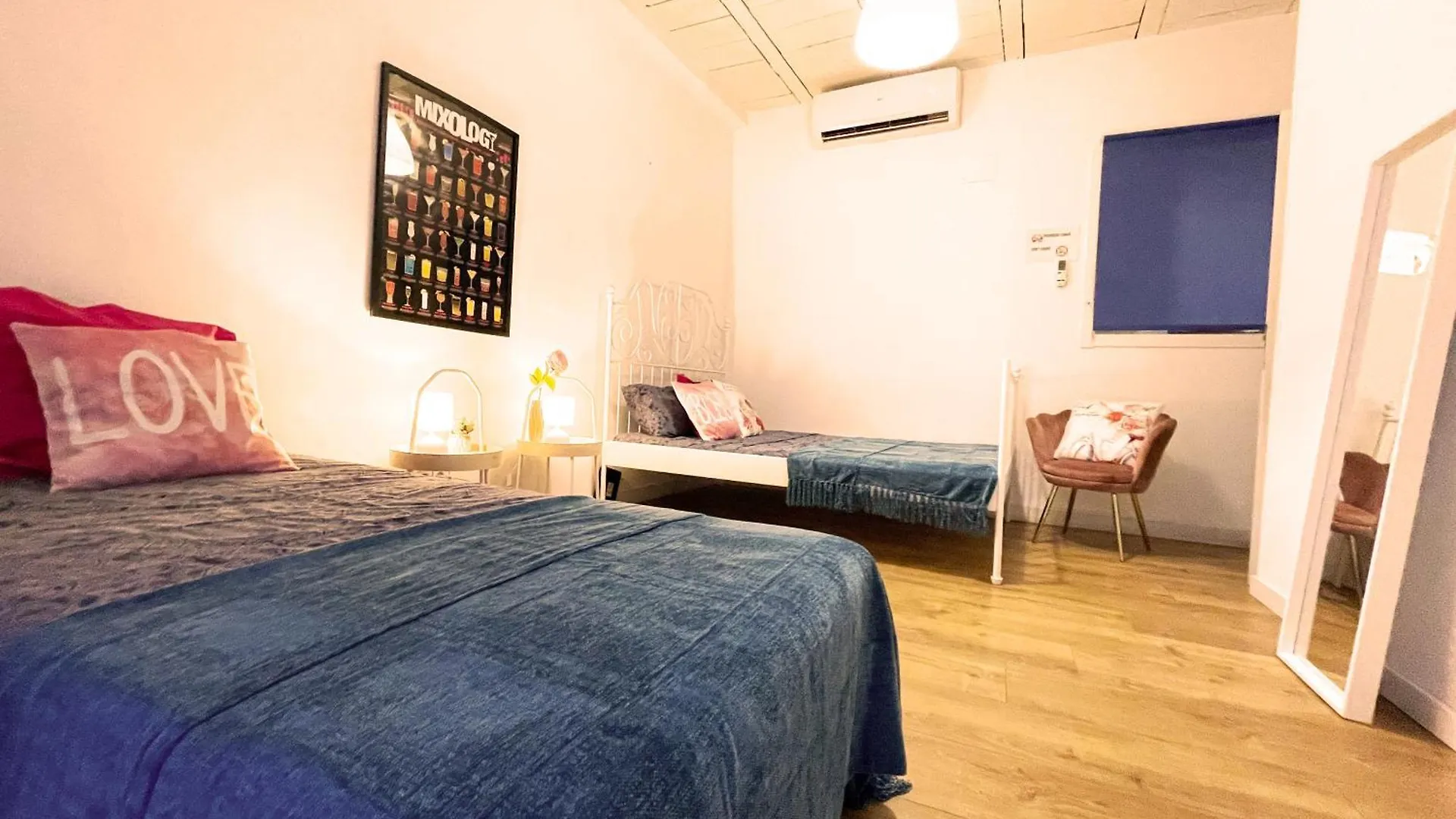 Hostel Oasis Rooms Barcelona - By Port Vell 1