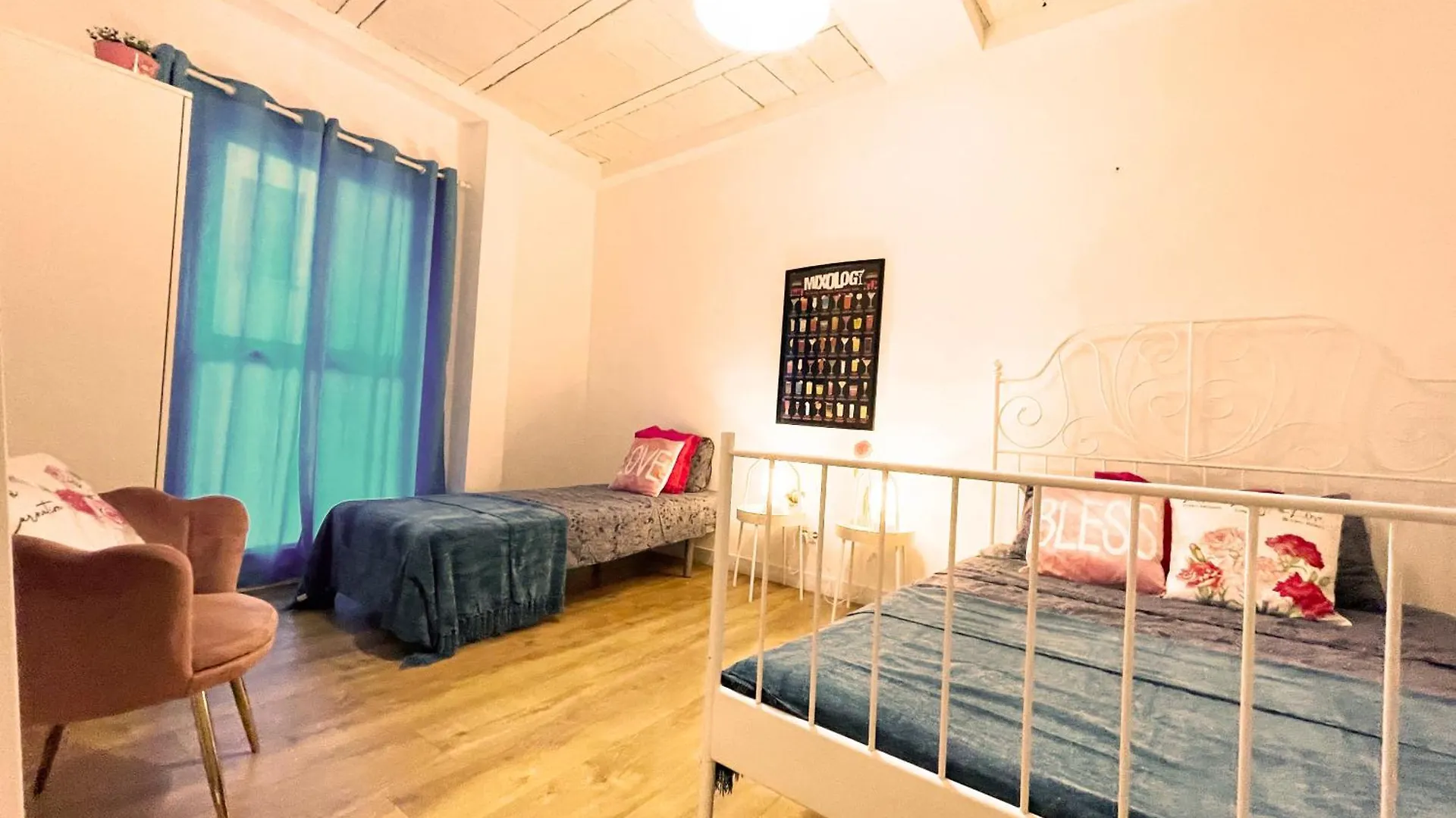 Hostel Oasis Rooms Barcelona - By Port Vell 1